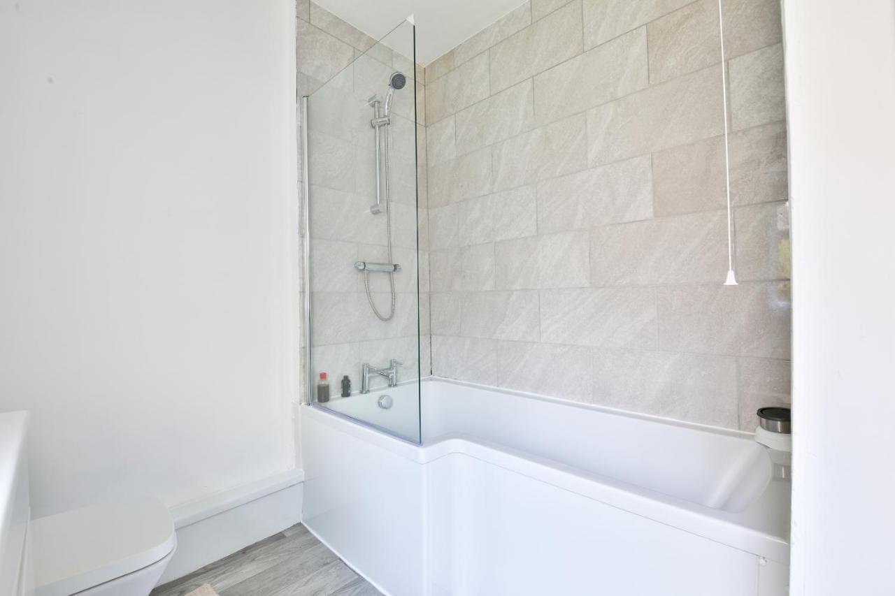 Spacious 3 Bedroom Close To Cardiff City Centre Extérieur photo